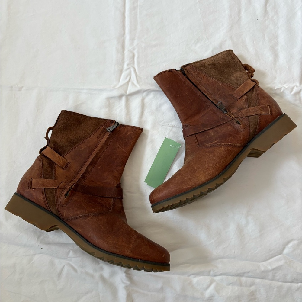 Teva Boots